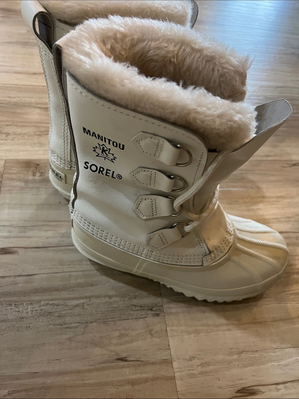 Sorel Manitou Women's Winter Boots in Off-White with Faux Fur Cuff